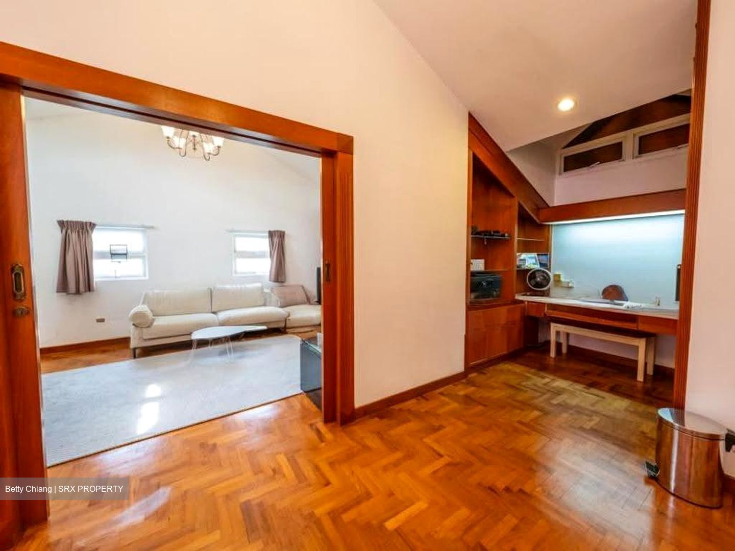 Barker Road (D11), Semi-Detached #631383411